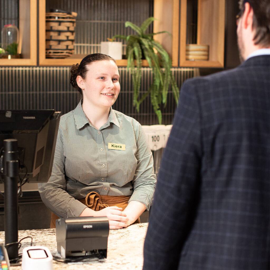 Customer service - work with us 